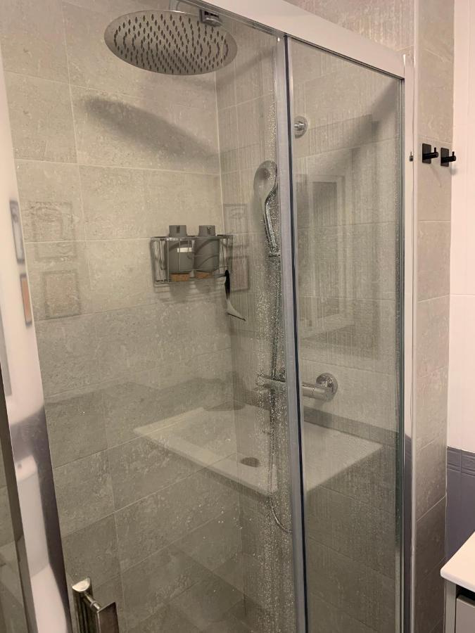 Acogedor Apartamento 2 Dormitorios Granada Esterno foto